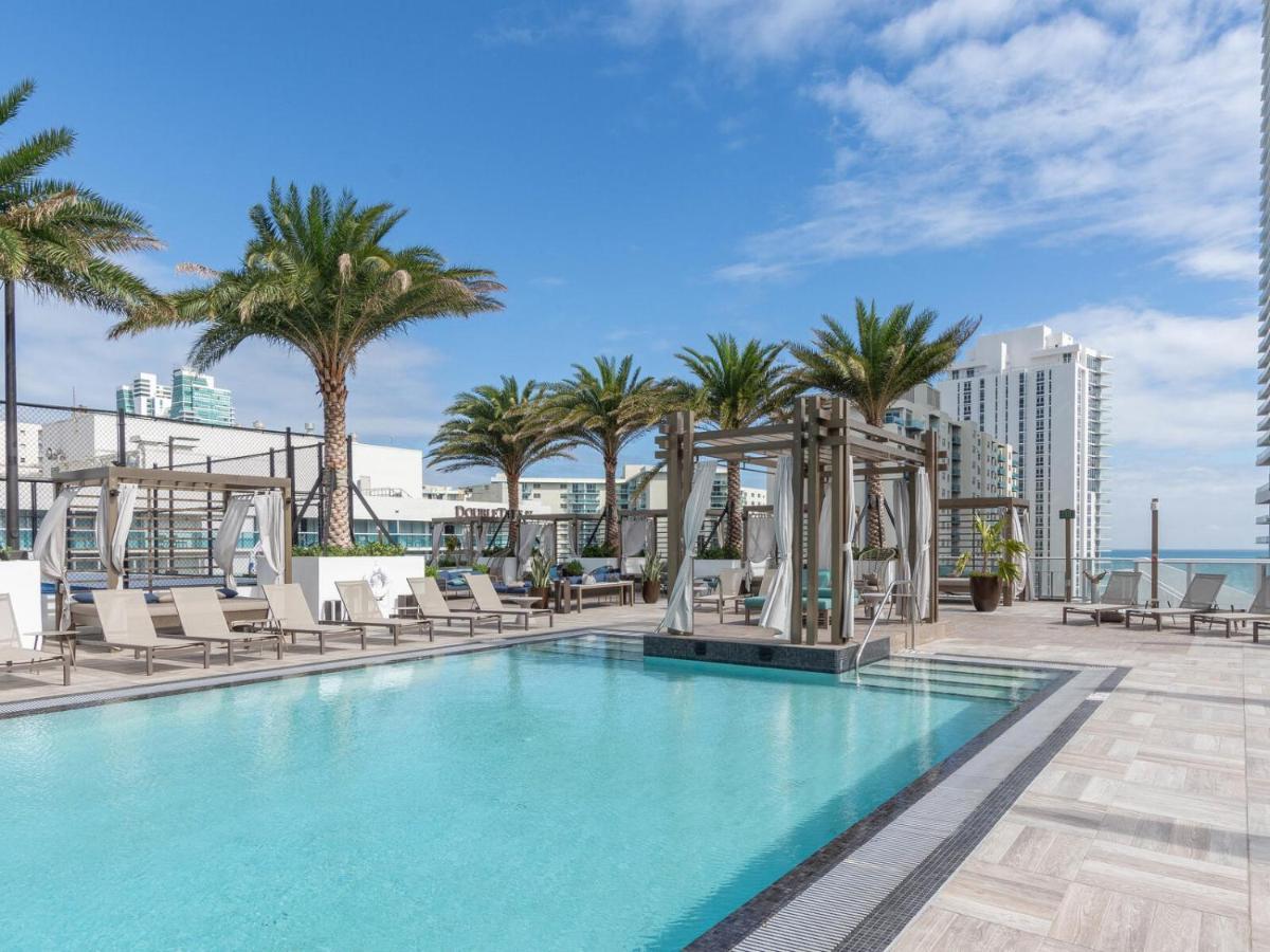 Hyde Beach House: Waterfront Luxury with Ocean Views Hollywood Exterior photo