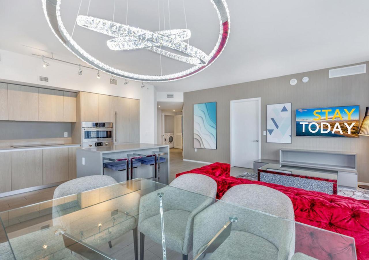 Hyde Beach House: Waterfront Luxury with Ocean Views Hollywood Exterior photo