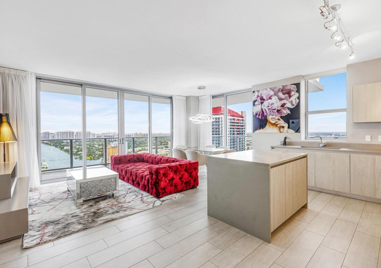 Hyde Beach House: Waterfront Luxury with Ocean Views Hollywood Exterior photo