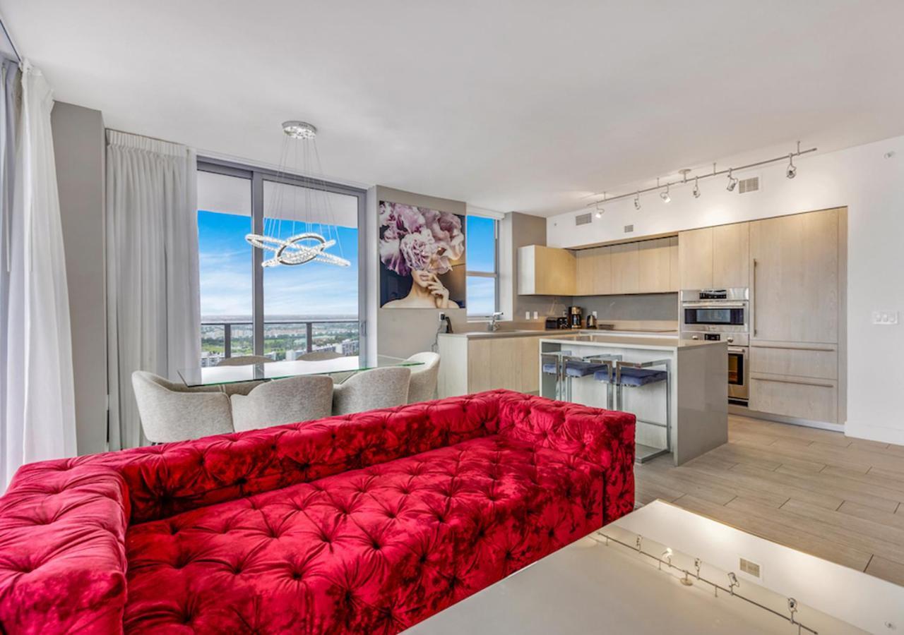 Hyde Beach House: Waterfront Luxury with Ocean Views Hollywood Exterior photo